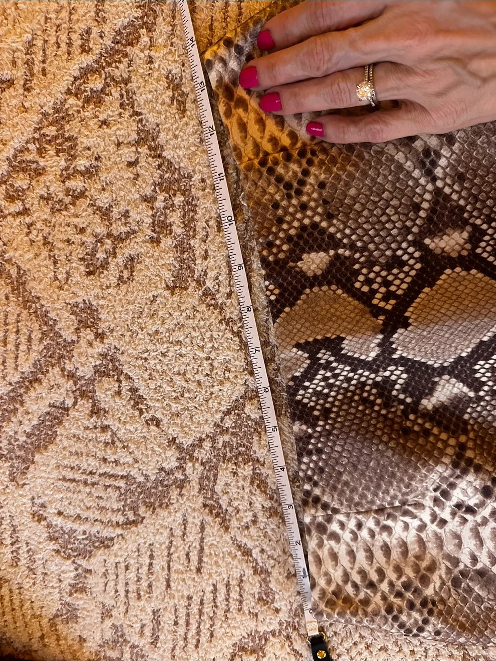 Tory Burch Silk Wool Python Print Pencil Skirt 0 full silk lining stunning sexy